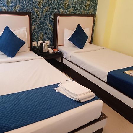 Hotel Janki International Sigra 2 Km From Kashi Vishwanath Temple Варанаси Екстериор снимка